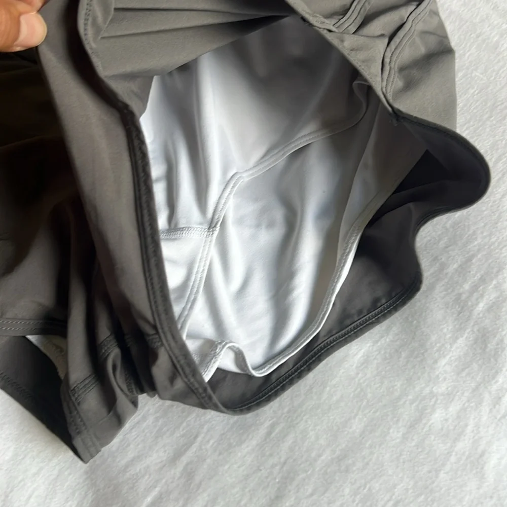 Born primitive running shorts used in kick boxing once but needed bigger size - Picture 5 of 5